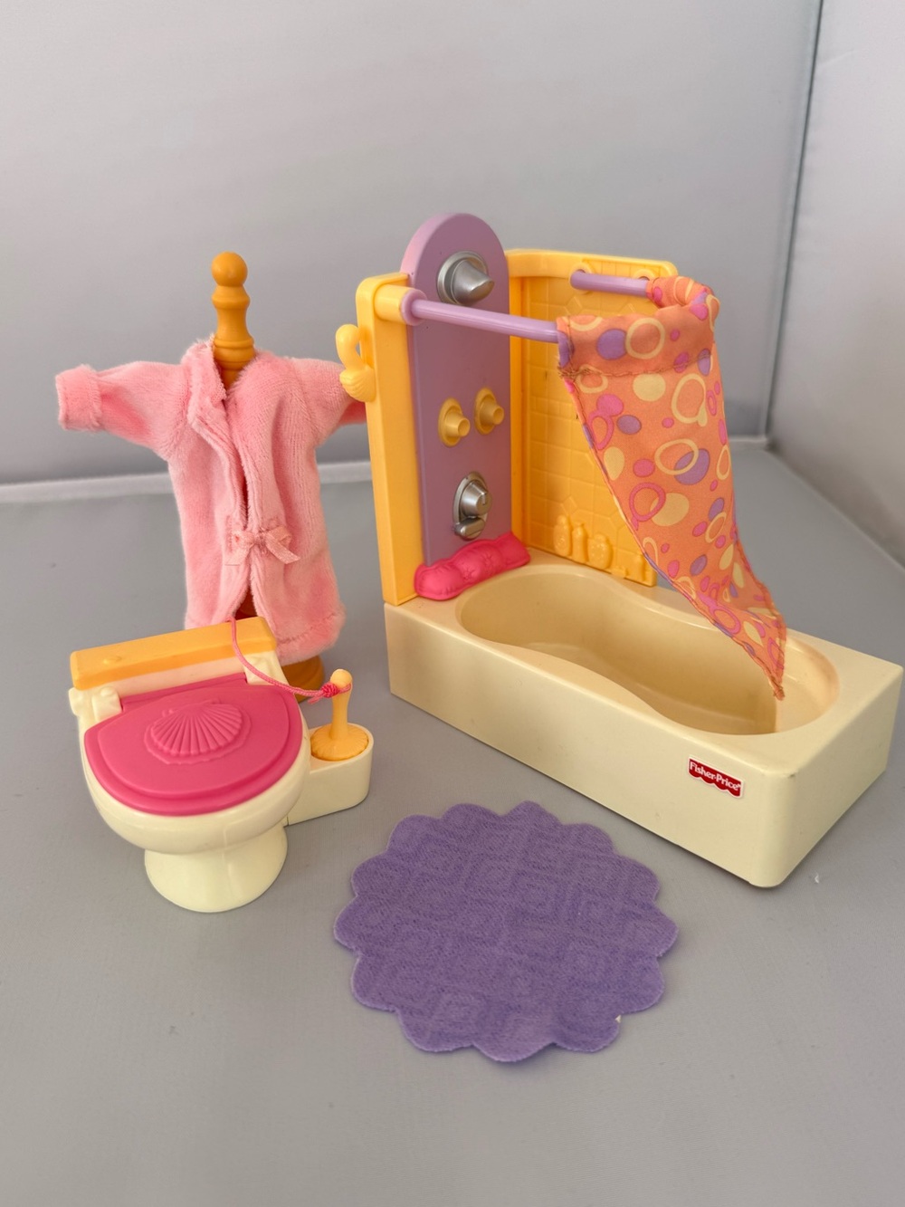 2006 Mattel Fisher Price Loving Family Bathroom Bathtub Shower